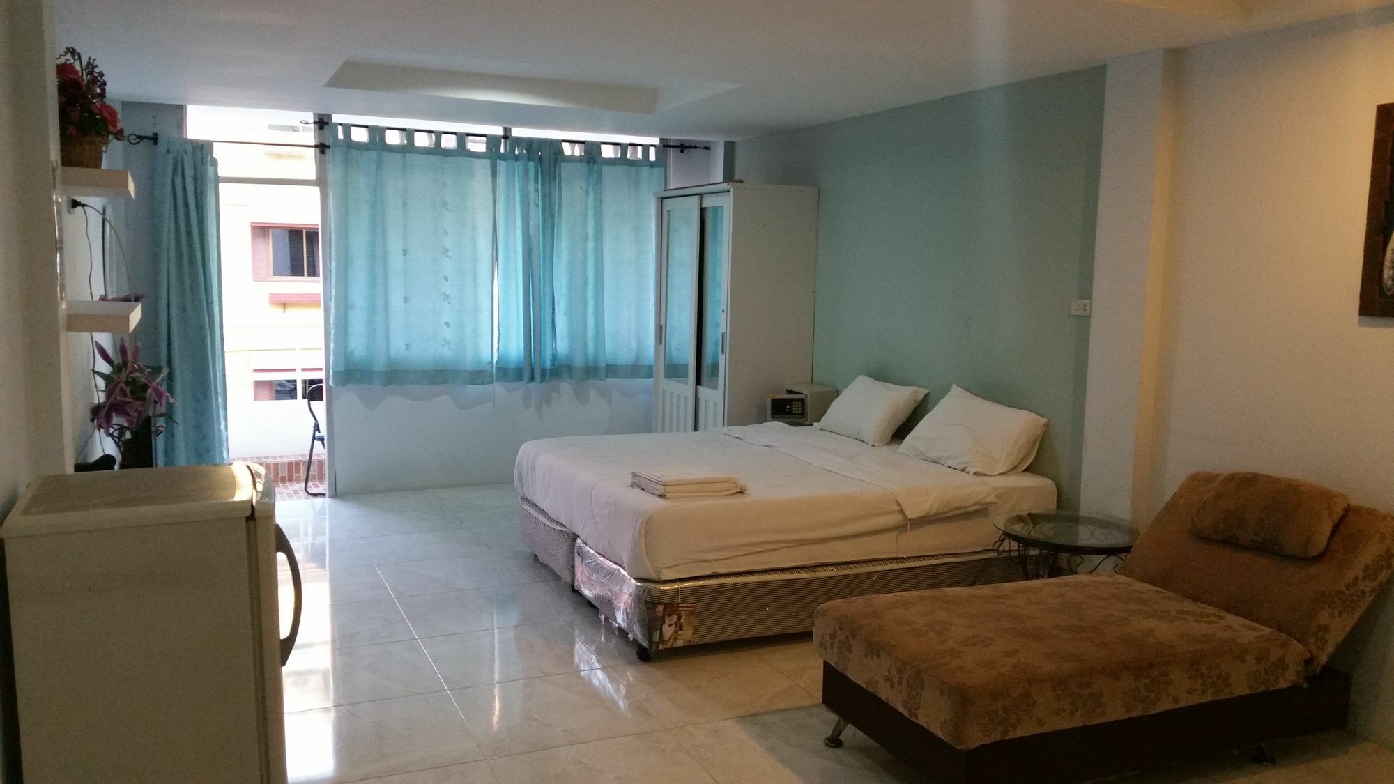 Kc'S Hideaway Praia de Jomtien Exterior foto